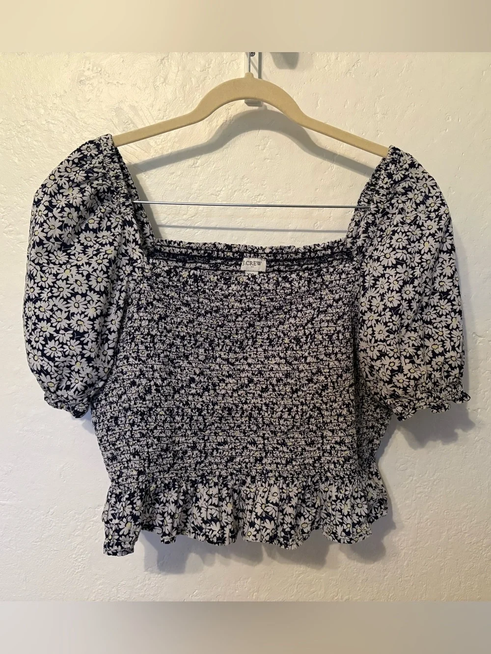 3/$20! J. Crew Navy and White Floral Smocked Square-Neck Top